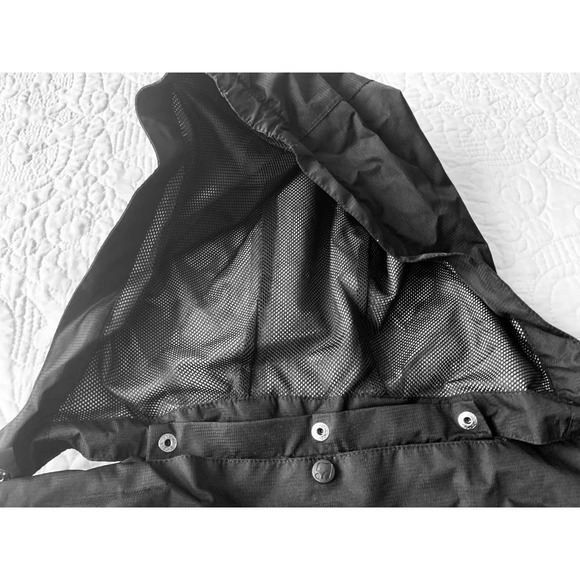 KILLTEC TECHNICAL OUTDOOR HOODED JACKET, GIRLS 10, BLACK WITH PINK/GREY TRIM - Picture 7 of 12